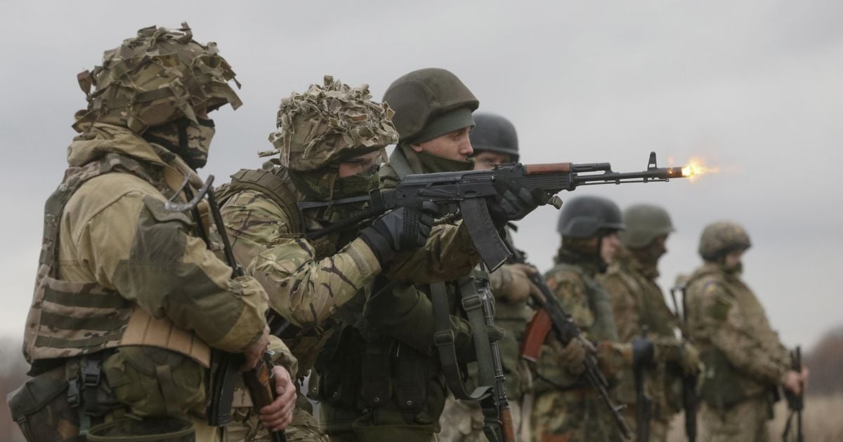 Хмельницькій області відбулися навчання українських військових. / © Reuters