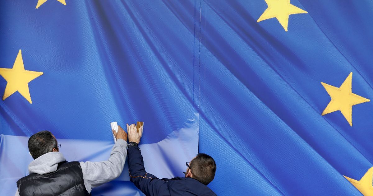 Выход Британии грозит ЕС распадом - Туск