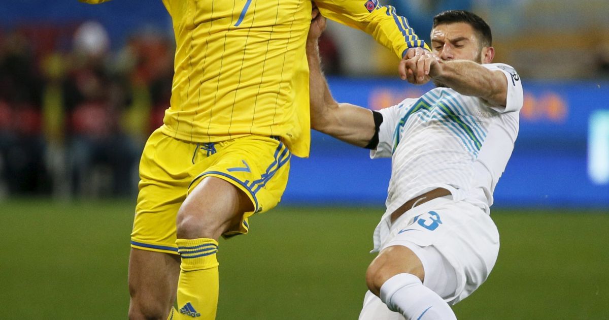 Украина обыграла Словению в первом матче сражения за Евро-2016. / © Reuters