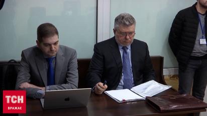 Суд у Львові відмовив Порошенку у виплаті компенсації за скасоване закордонне відрядження