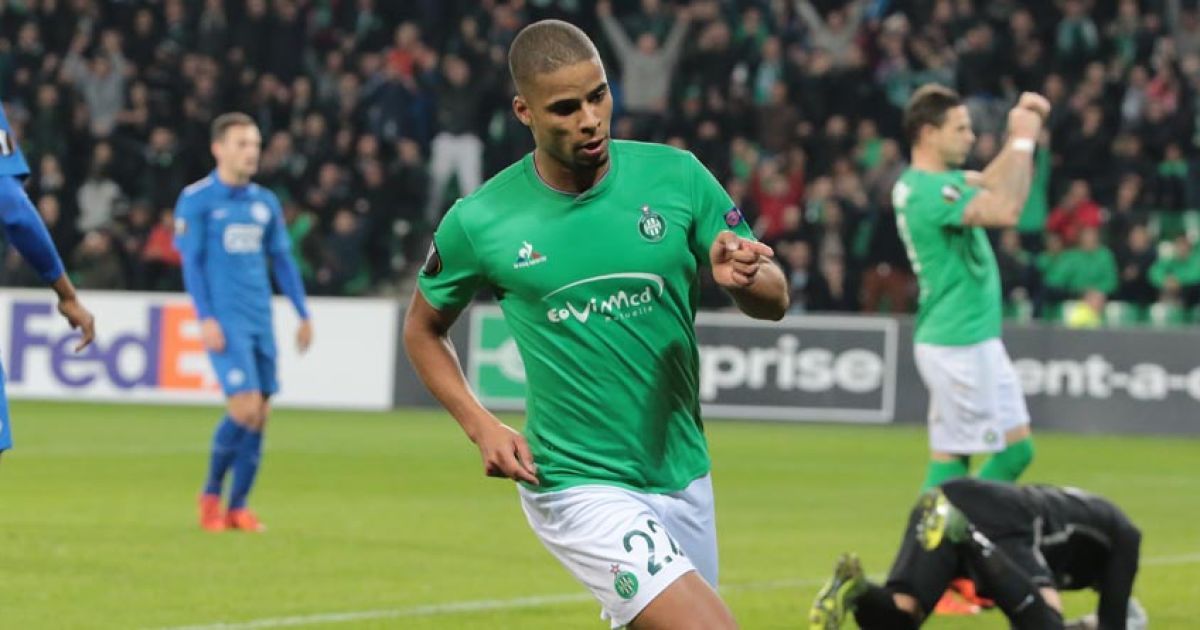 "Днепр" проиграл "Сент-Этьену" / © Reuters