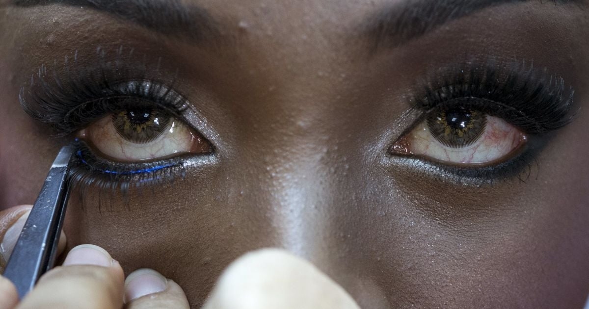 Reuters показав підготовку трансгендерів до конкурсу краси / © Reuters