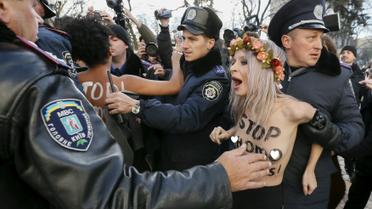 Двух активисток задержала полиция / © Reuters