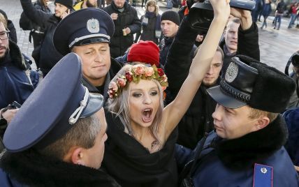 Розкол у FEMEN: засновники руху звинуватили активісток в проплачених протестах