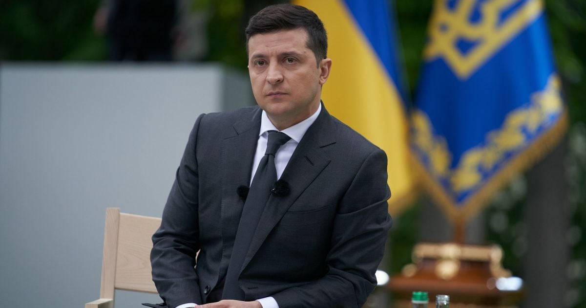 Зеленський звернувся до Авакова та Венедіктової через масову бійку зі стріляниною у центрі Києва