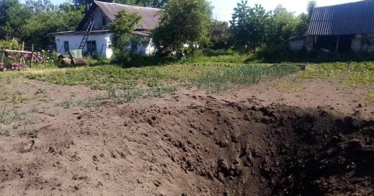 Окупанти обстріляли два прикордонних населених пункти Новгород-Сіверського району