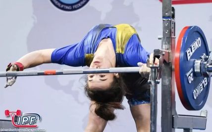 Українка перемогла на чемпіонаті світу з жиму лежачи зі світовим рекордом (відео)