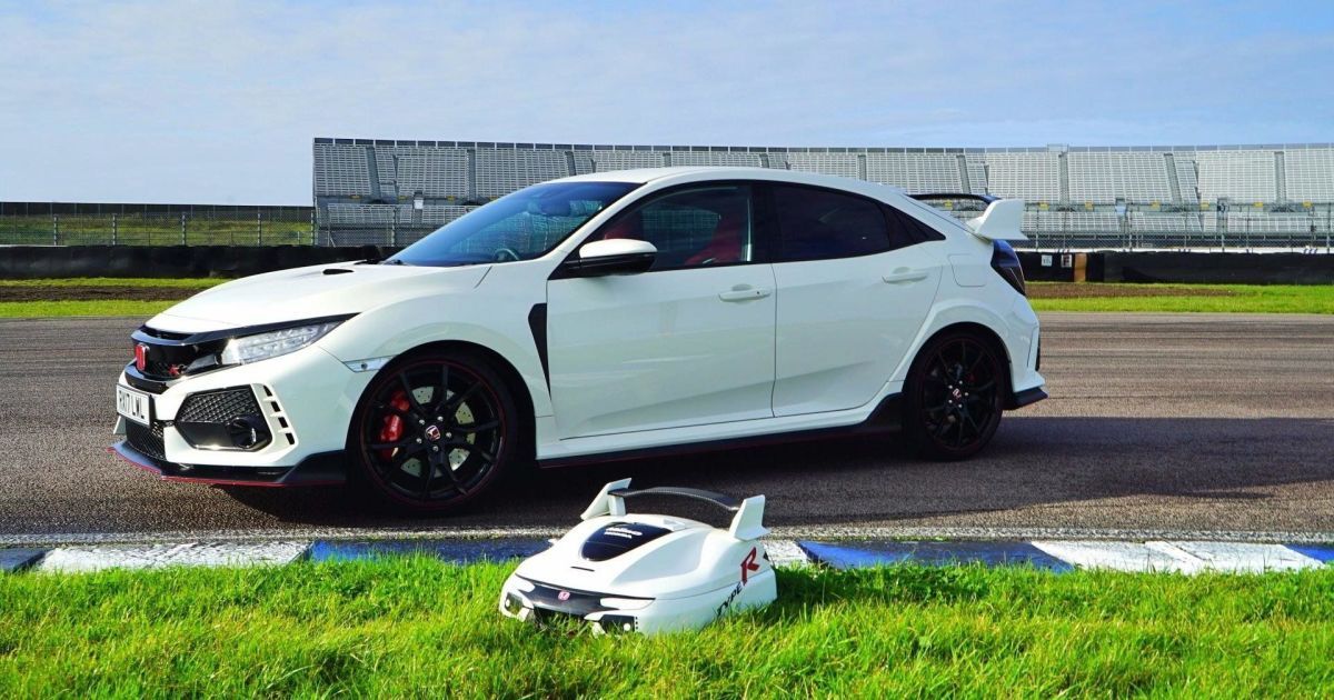 Honda выпустила автономную газонокосилку Miimo в стиле Civic Type R