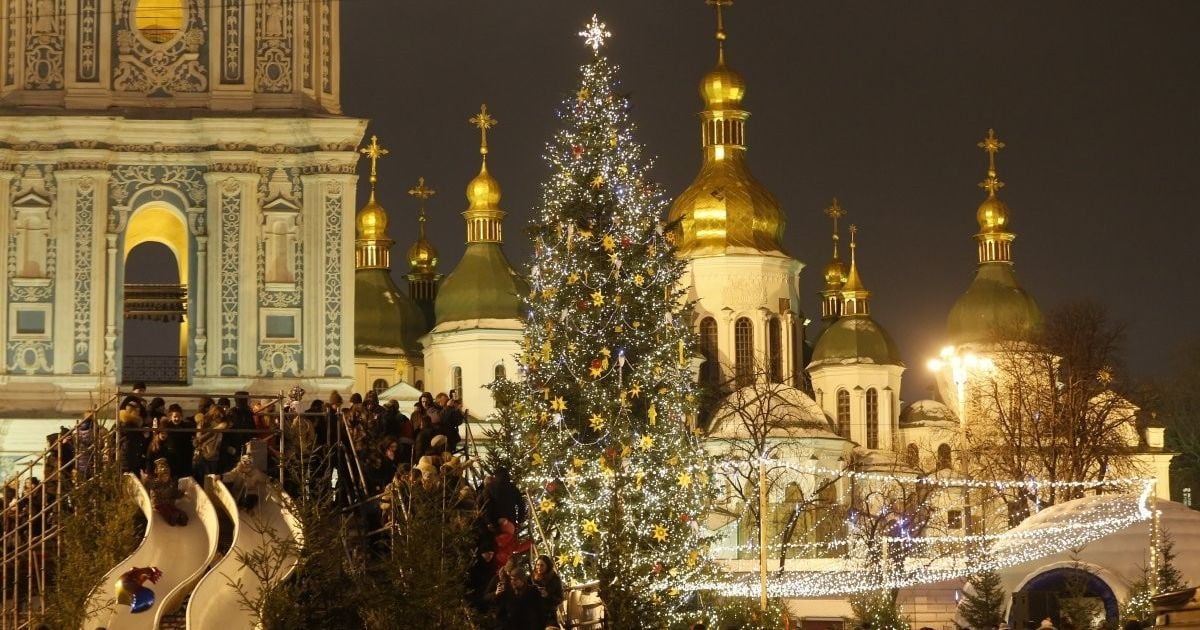 новорічна ялинка на Софійській площі в Києві_23 / © УНИАН