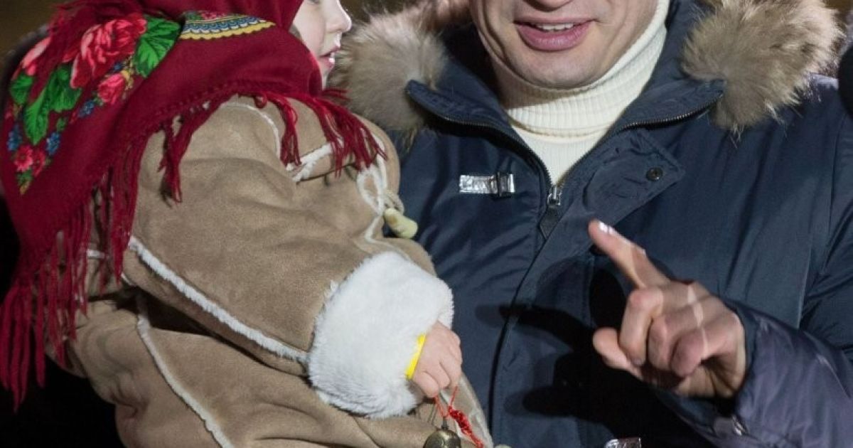 новорічна ялинка на Софійській площі в Києві_10 / © УНИАН
