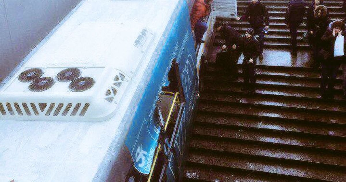У Москві автобус в'їхав у підземний перехід: четверо людей загинули