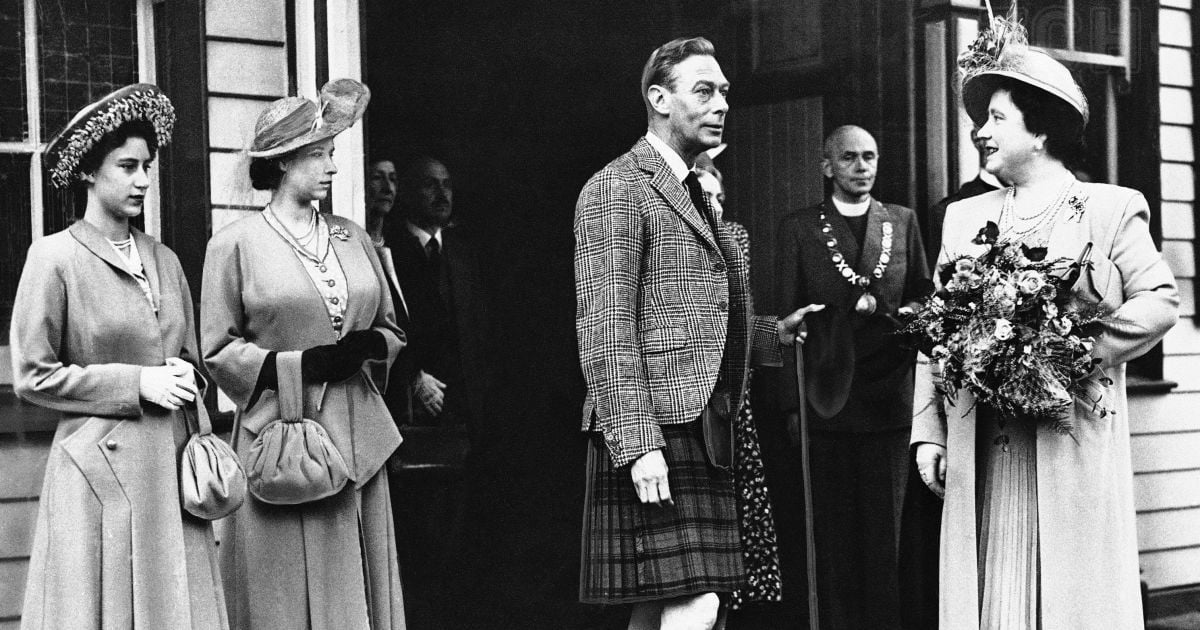 Король Георг VI, королева Елизавета и принцессы Елизавета и Маргарет в Шотландии, 1948 год