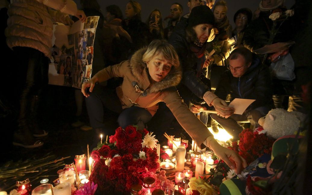 Вшанування жертв Airbus A321 на Дворцовій площі у Петербурзі. / © Reuters
