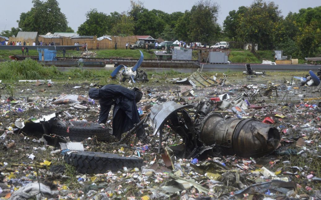 Фото с места катастрофы самолета / © Reuters