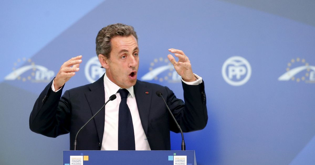 Саркози ответил Блаттеру