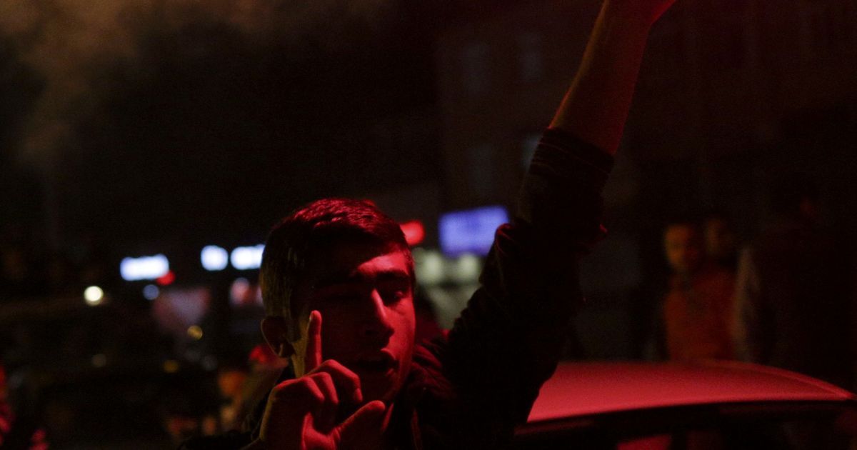 В Диярбакыре прошли столкновения между манифестантами и полицией. / © Reuters