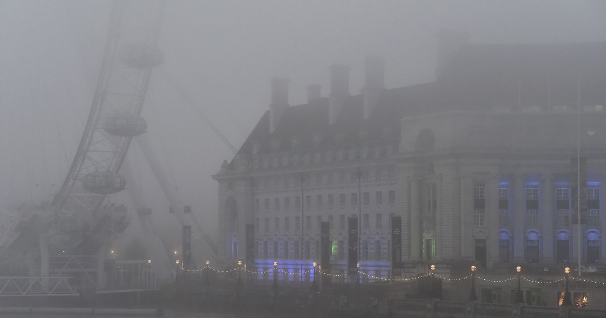 Лондон занурився у рекордний туман / © Reuters