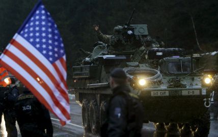 США существенно укрепляют тяжелым оружием восток Европы, чтобы сдерживать Путина - NYT
