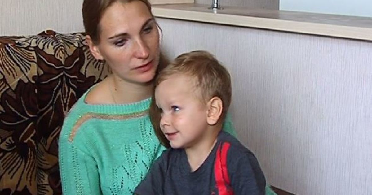 Максиму необхідно поставити імплантат до трьох років