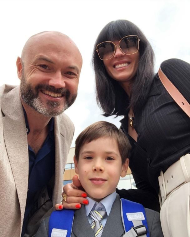 Маша Єфросиніна з чоловіком та сином / © instagram.com/mashaefrosinina