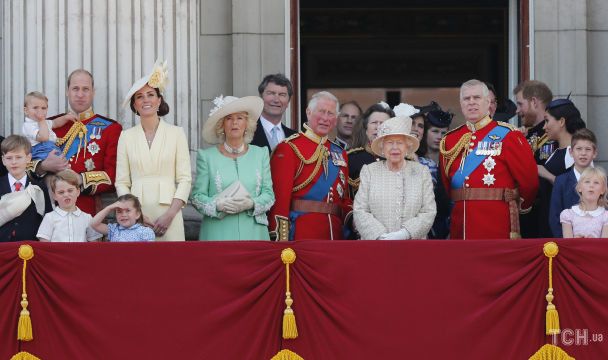 Королева Єлизавета II із сім'єю, 2019 рік / © Associated Press