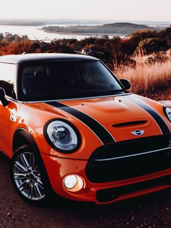 Все об автомобиле Mini Cooper: что это за хэтчбек и чем он привлекает