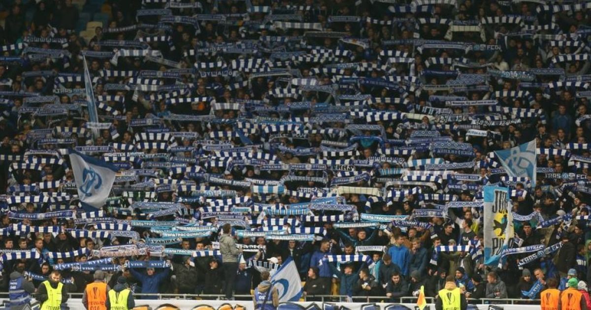 350 тисяч штрафу. "Динамо" та "Шахтар" отримали покарання за поведінку фанатів