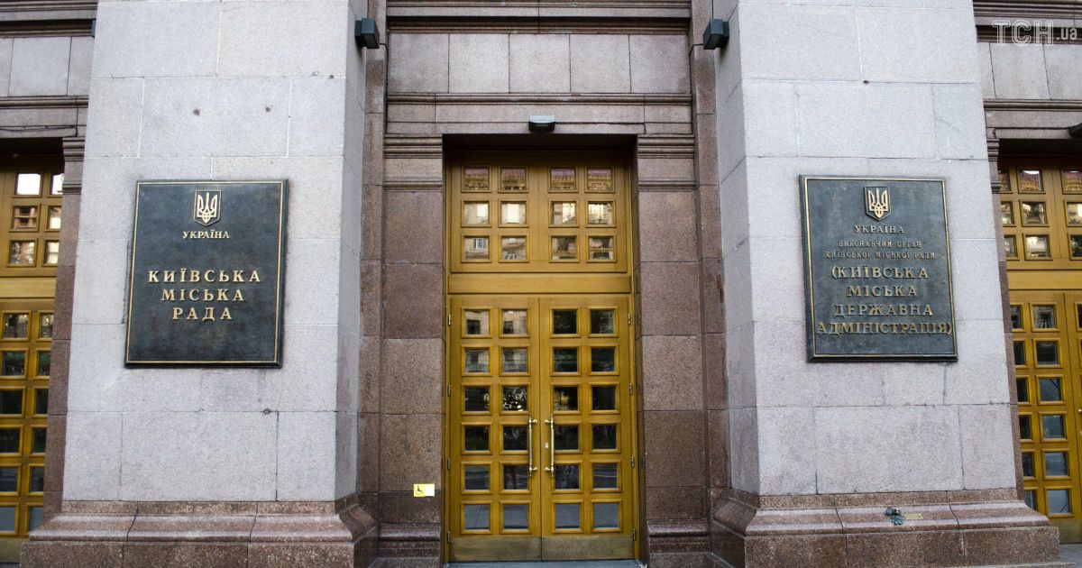 Кличко у відеозверненні розповів про зустріч із Зеленським, який хоче розділити владу в Києві