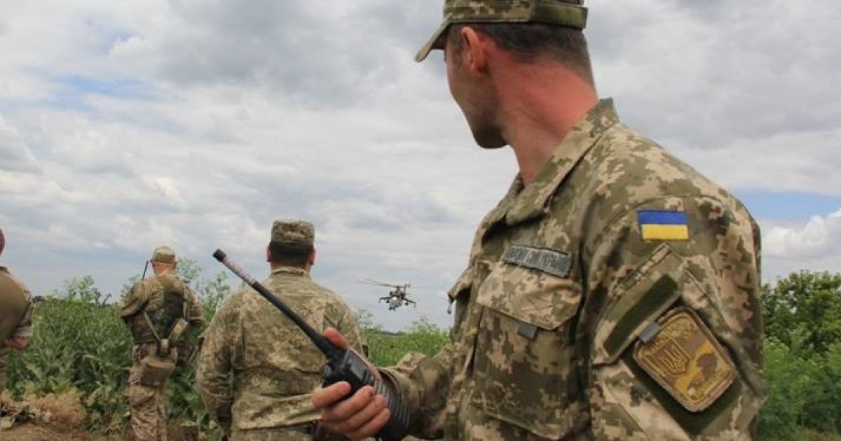 Загострення на фронті: під Дебальцевим кулі снайперів пробивають укриття, а міни вибухають у повітрі