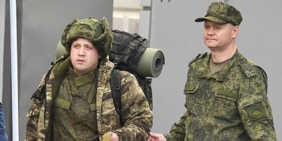 "Доки всіх не угробить!": розмова окупанта з дружиною про мобілізацію в Росії