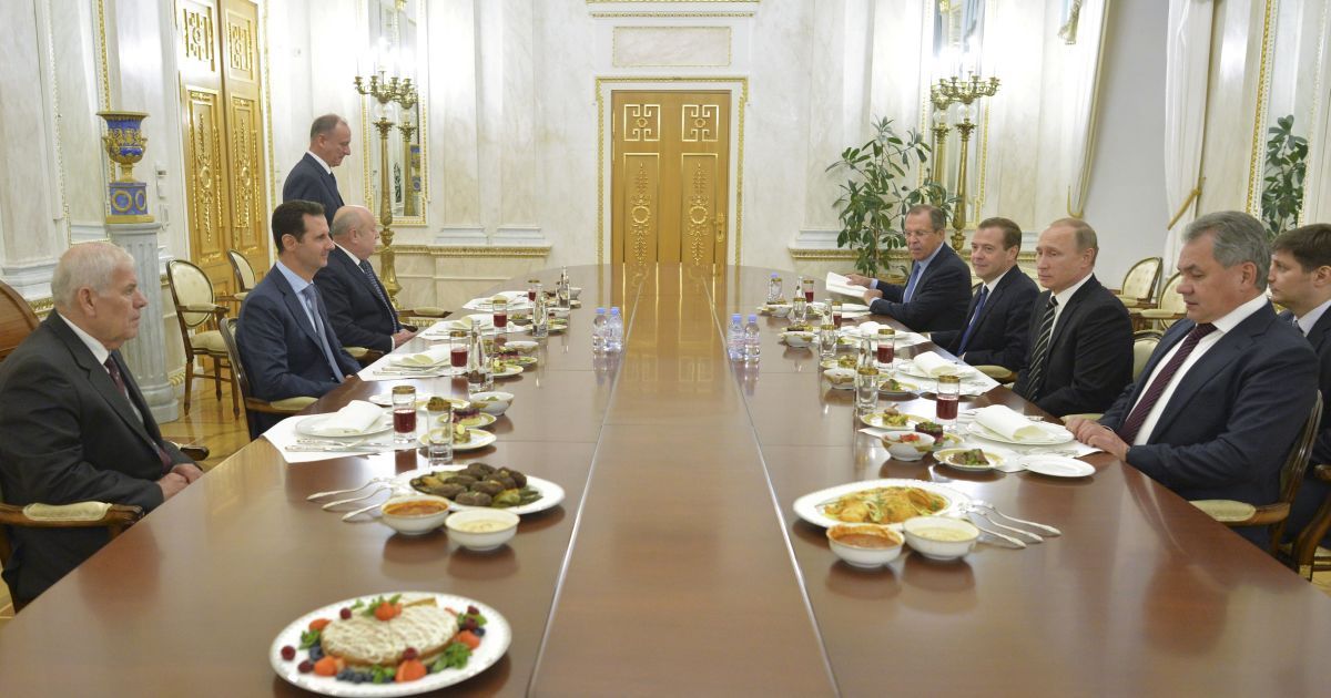 Асада угостили ужином / © Reuters