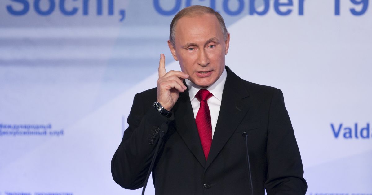 Путин увидел новые внешние угрозы для стран СНГ