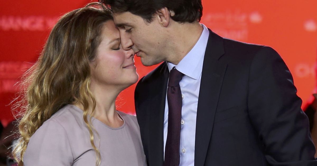 Новый премьер поддерживает Украину / © Reuters