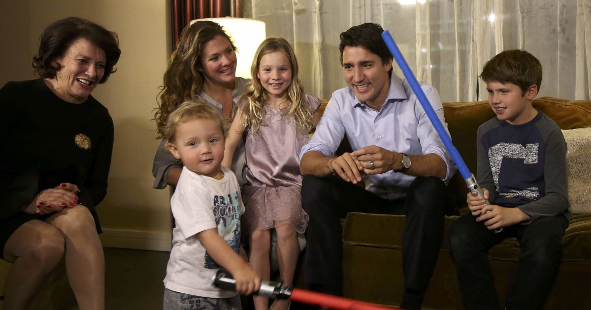 Трюдо с семьей / © Reuters