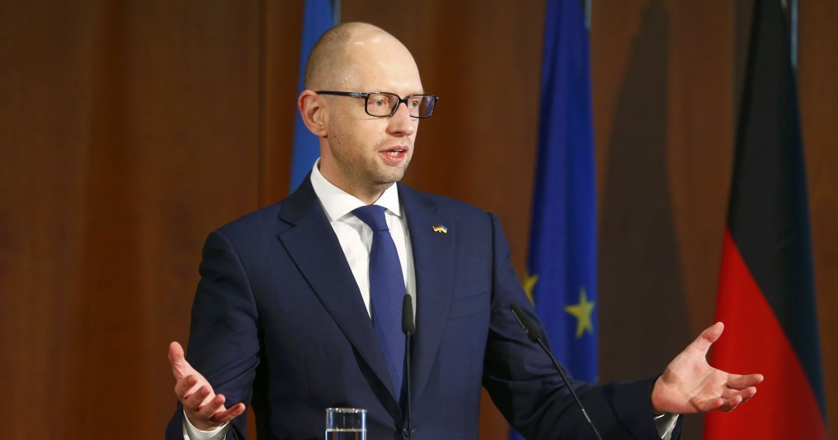 Яценюк прокомментировал обвинения против однопартийца