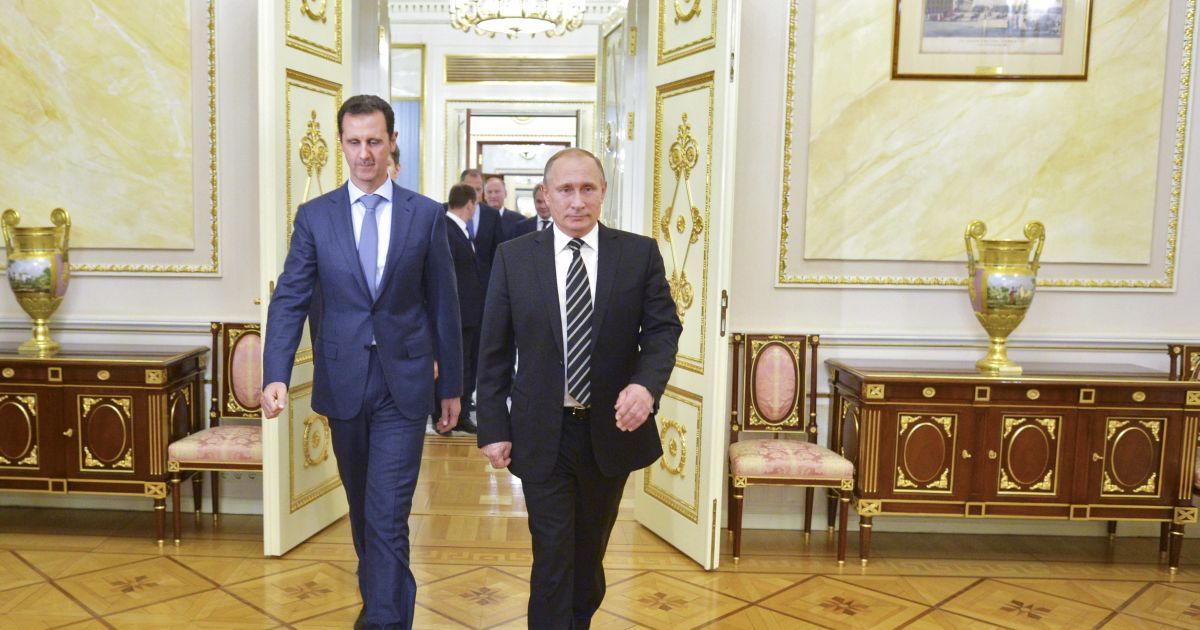 Асад говорил с Путиным в Москве / © Reuters