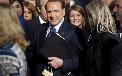 Скандальний Берлусконі намагається продати "Мілан" китайцю