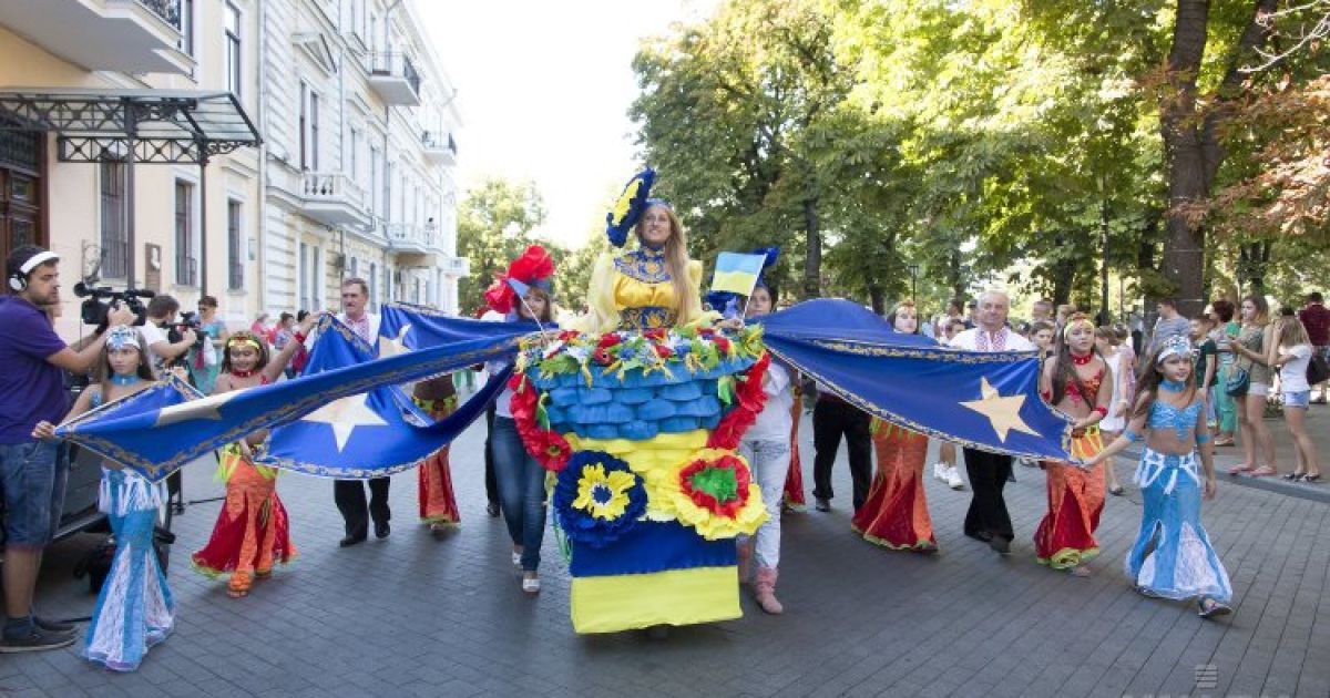парад візочків в Одесі_2 / © УНИАН