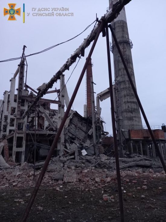 На Сумщині починають відновлювати ТЕЦ, яку окупанти розбомбили у березні