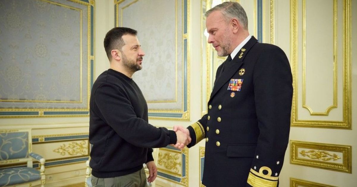 Зеленський зустрівся з головою військового комітету НАТО Бауером