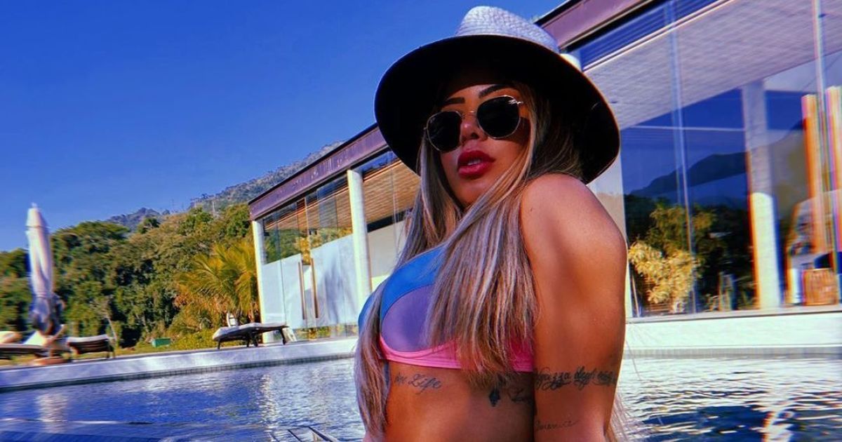 Рафаелла Сантос