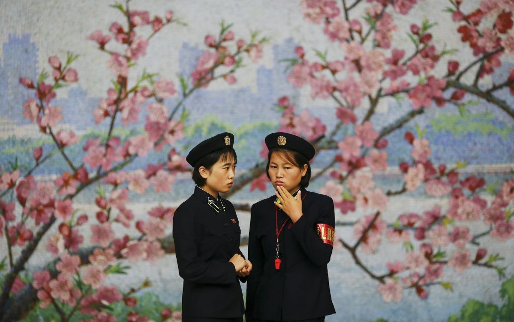 Опубликованы фото северокорейского метро. / © Reuters
