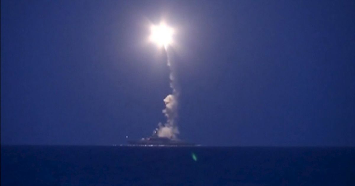 Каждая ракета, выпущенная по Сирии, стоит примерно 6,5 миллионов долларов.