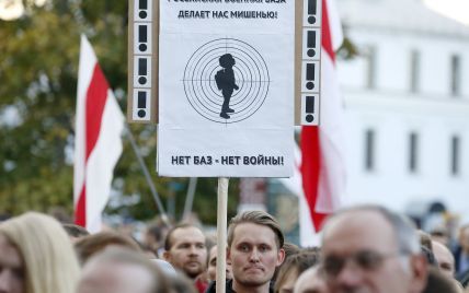 Министр обороны Беларуси не видит смысла в размещении российской базы