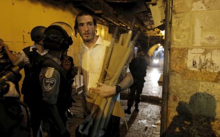 Израильской полиции разрешили оцепить арабские районы Иерусалима