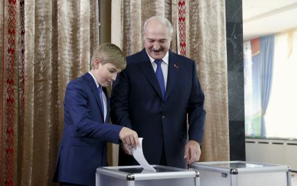 Евросоюз приостанавливает санкции против Беларуси