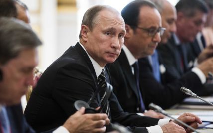 Путин не прокомментировал итоги переговоров "нормандской четверки"