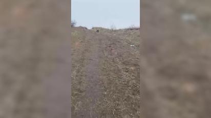 Російський солдат записав відео під час обстрілу
