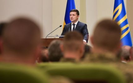 Зеленский в видеообращении поздравил украинских военных с Днем Вооруженных Сил