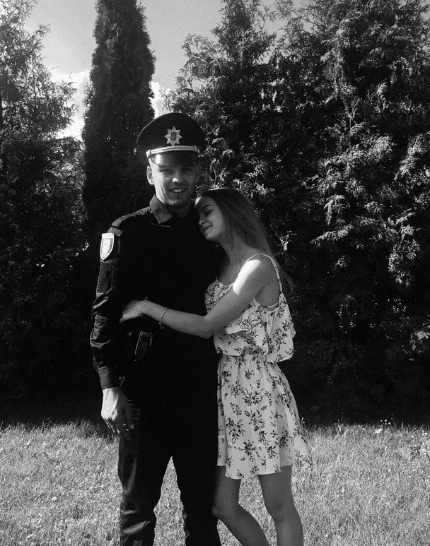 Роксолана с родным братом Назаром, погибшим на войне. / © соцмережі